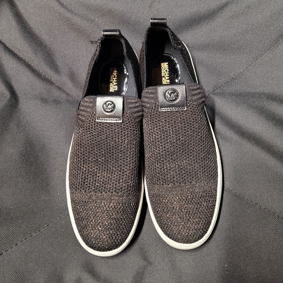 Michael Kors Juno Knit Slip-On - Picture 2 of 6
